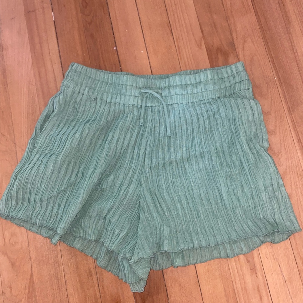 Dynamite High Waist Green Shorts